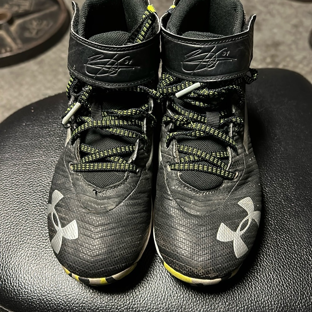 Used Boys Baseball cleats